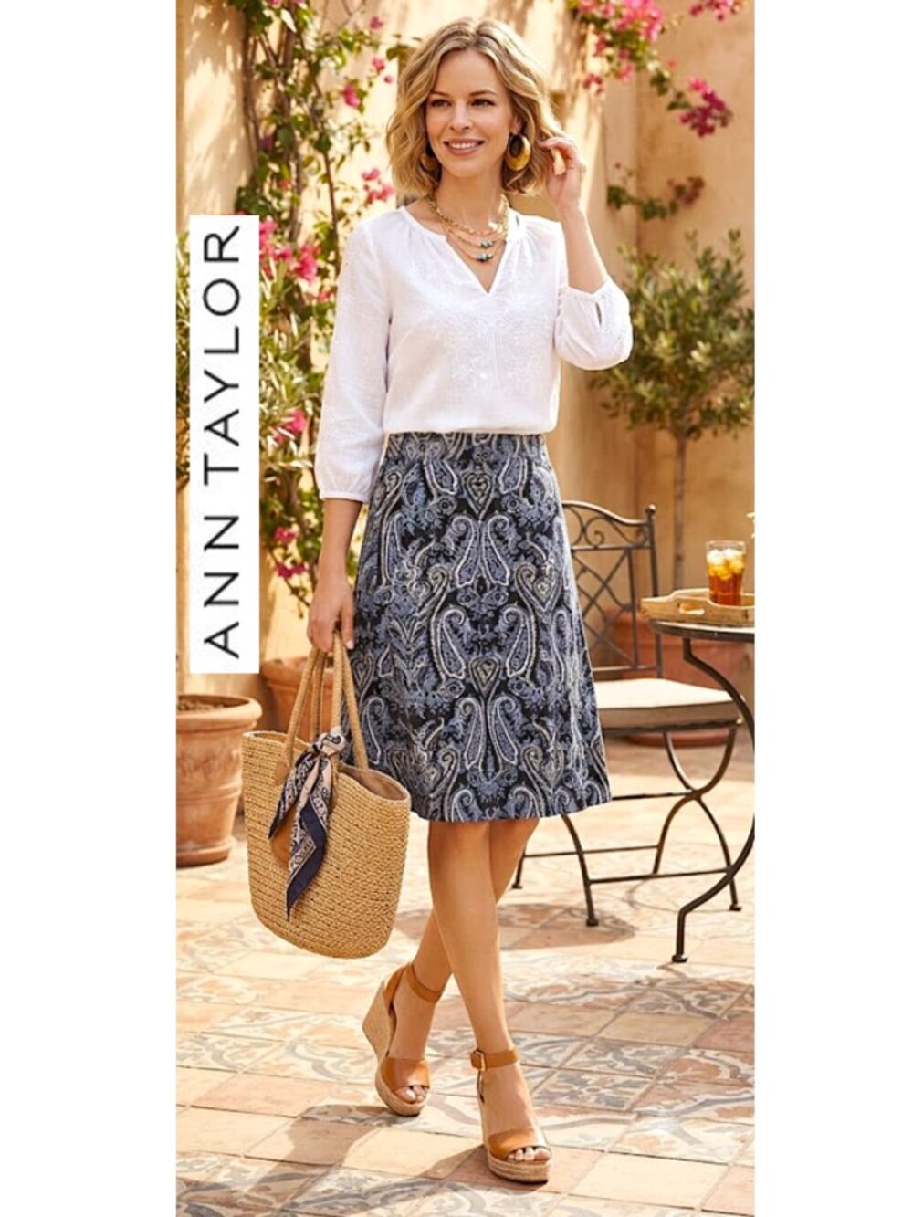 (3 for $30) ANN TAYLOR - Cotton blend navy blue paisley print midi skirt